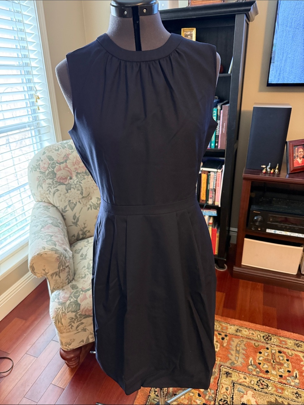 J Crew Navy Fun Dress Size 4 Hidden Zipper Tie Back Neck knee length